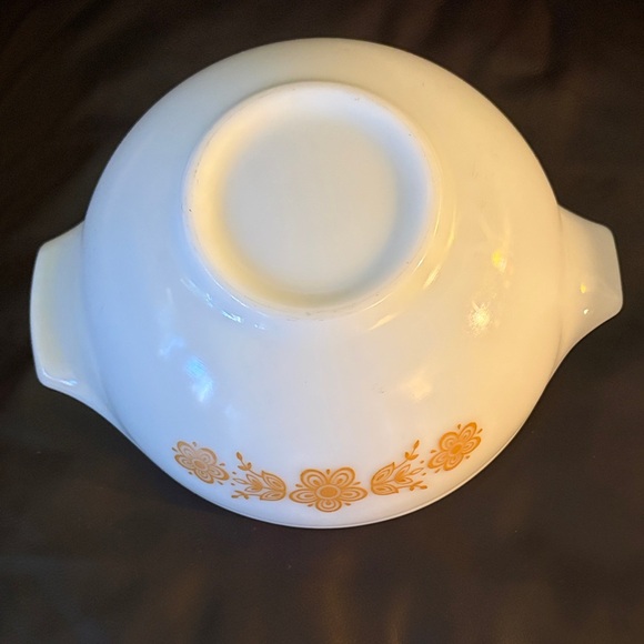 Vintage Pyrex Butterfly Gold Cinderella two Mixing Bowls - Picture 5 of 5